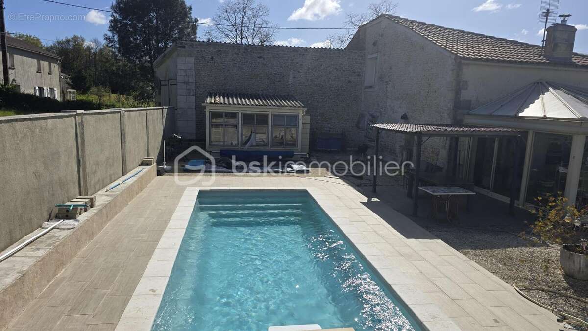 Maison en pierre avec piscine et climatisation - photo 18