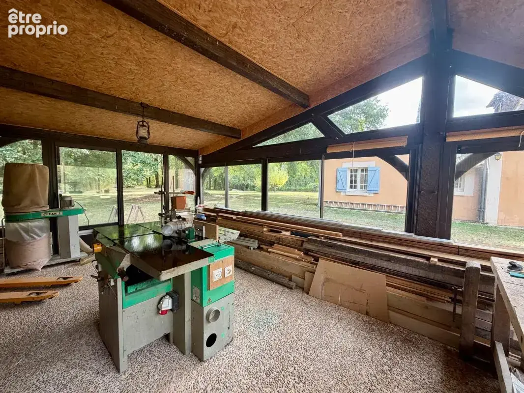 Maison en pierre sur 1,5 ha avec piscine, vie de plain-pied et atelier - photo 18
