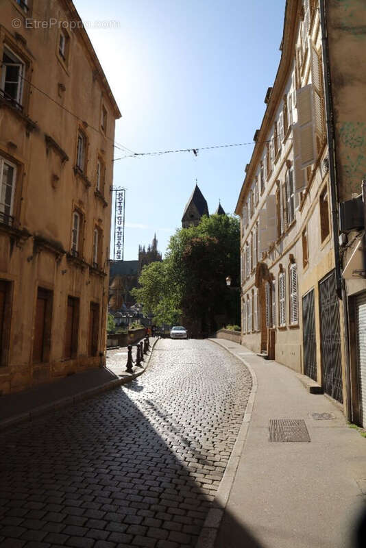 Appartement T2 Rénové en vente à METZ CENTRE - photo 2