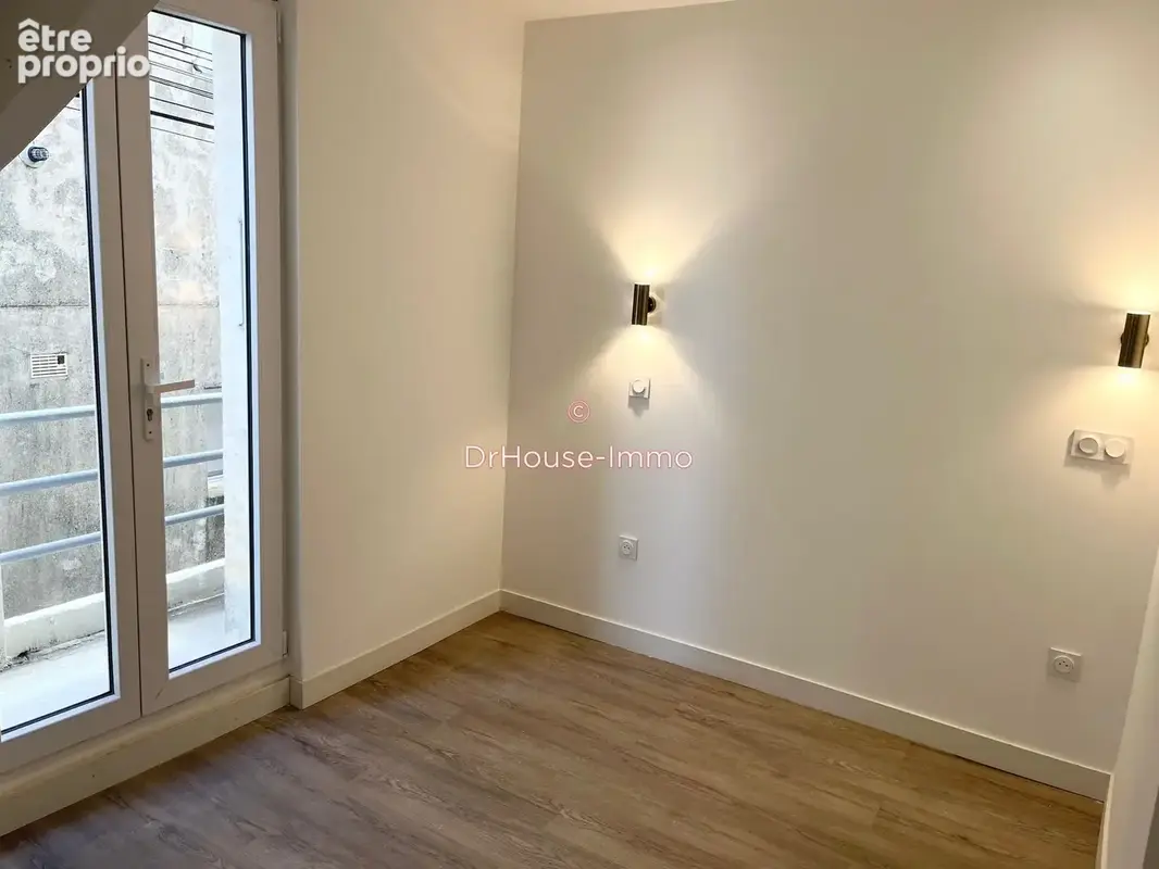 Appartement 5 pièces 85 m² à vendre à Ruelle-Sur-Touvre (16600) - photo 10
