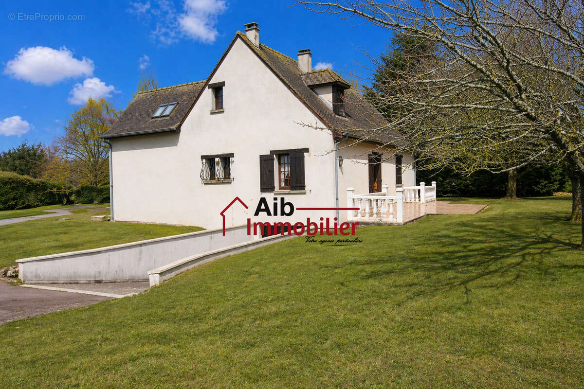 Maison à ABLIS