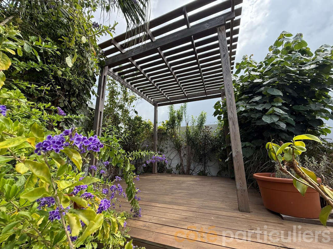 Maison à L&#039;ETANG-SALE