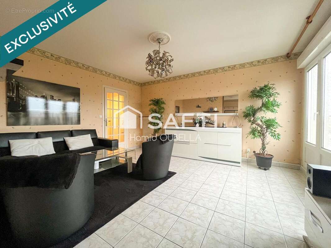 Appartement 95 m² à Coulaines  - photo 2