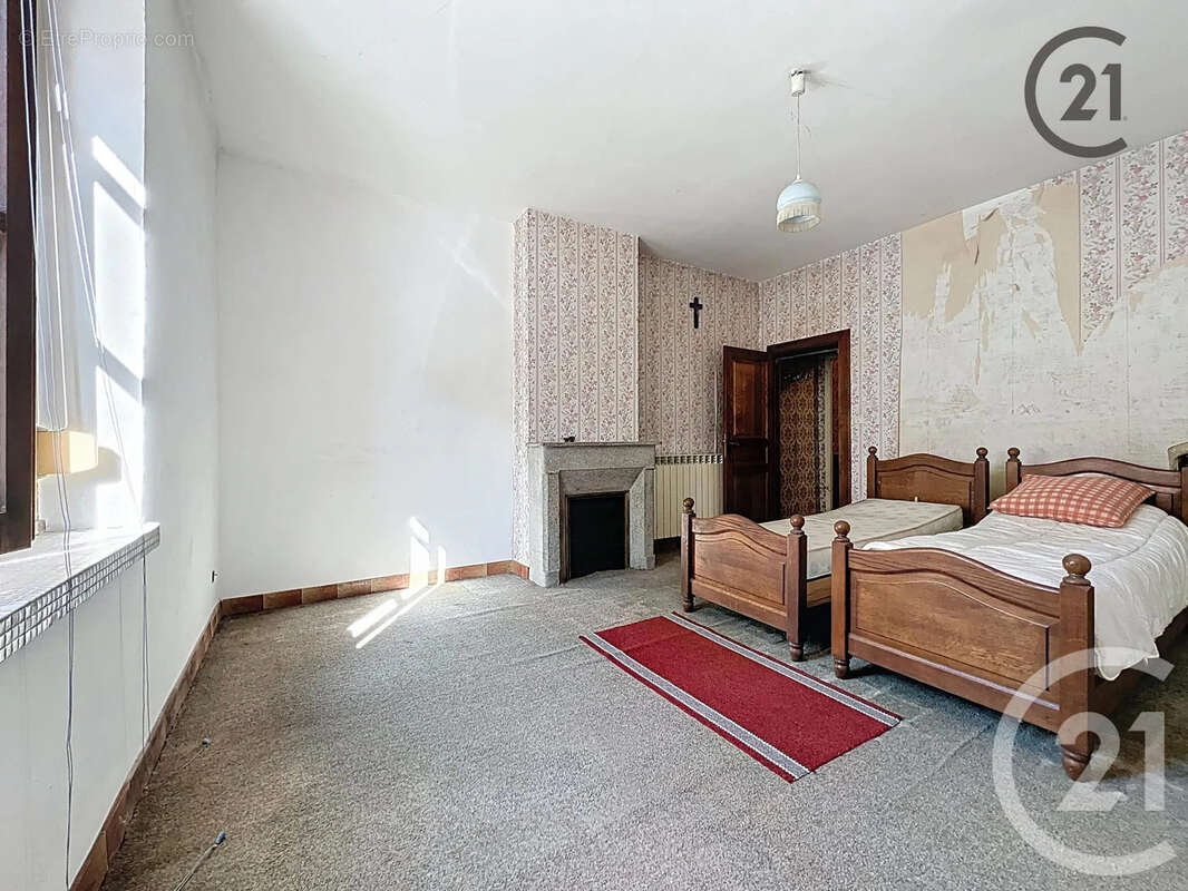 Maison à SAINT-QUENTIN-LE-PETIT