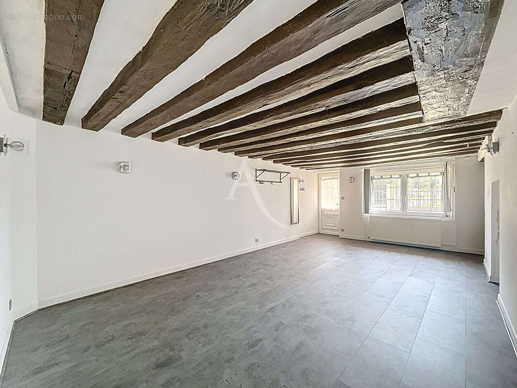 Saint Cyr sur Morin - Maison 3/4 chambres - garage et jardin de 449 m2 - photo 4