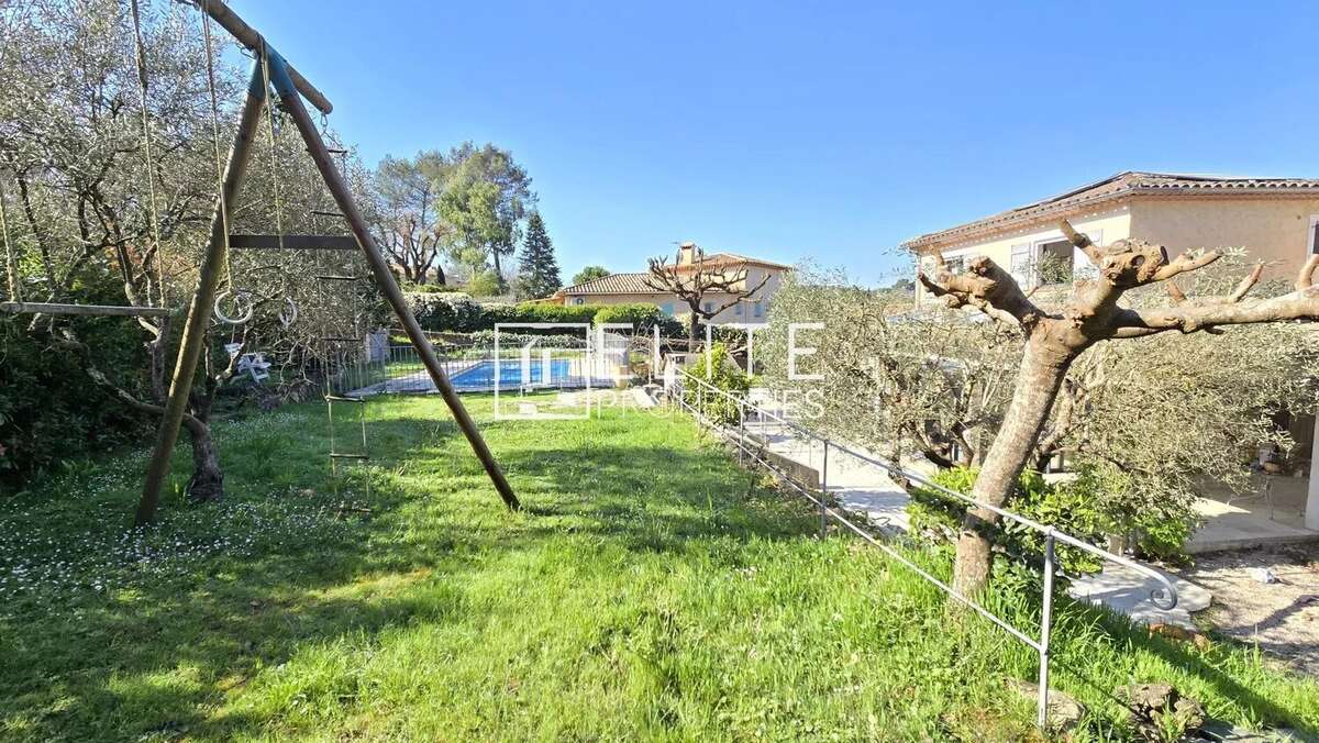 Maison à MOUANS-SARTOUX