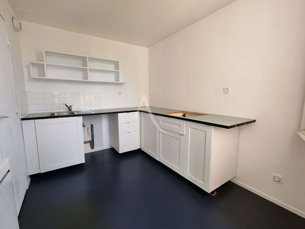 Appartement  ERMONT CENTRE - 2 pièces -48.02 m² - photo 3