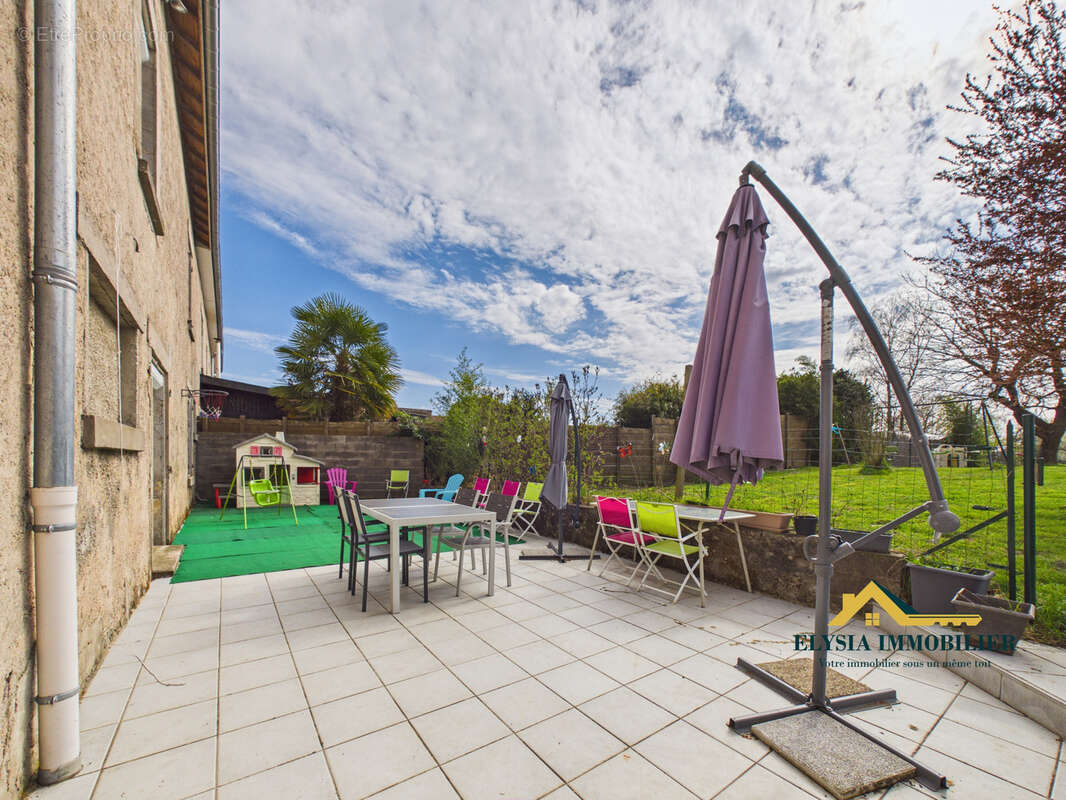 Maison à RICHECOURT