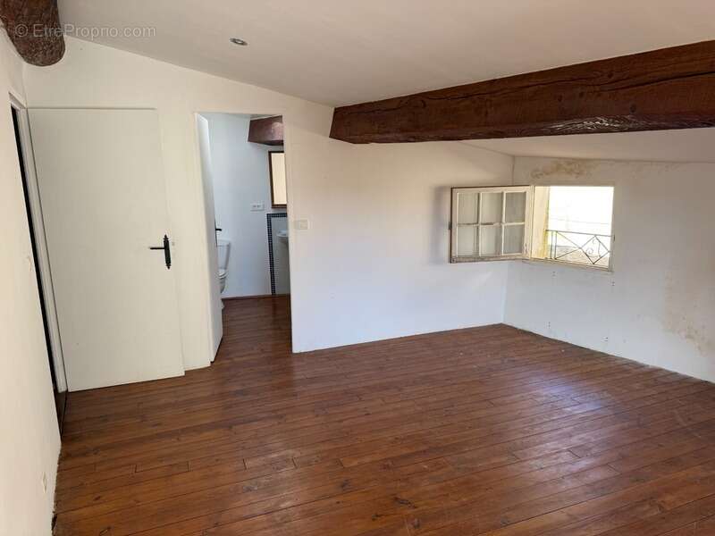 Maison à SERVIES-EN-VAL