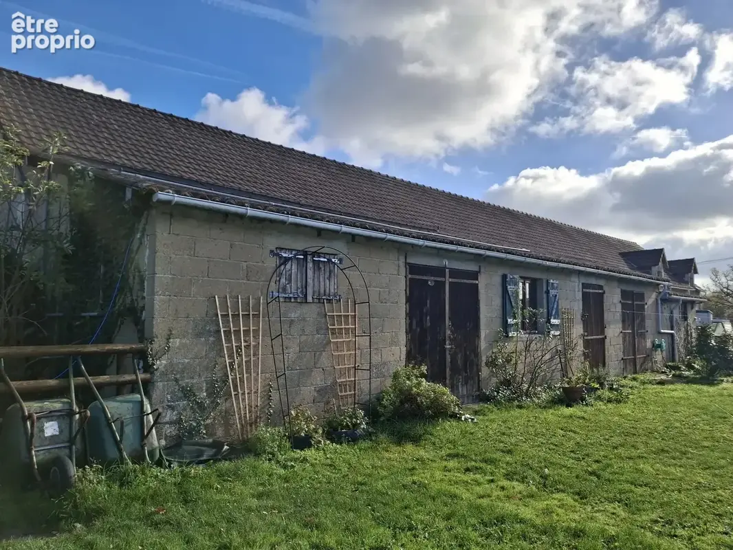 Charmante propriété équestre avec carrière en sable, granges, piscine et plus de 4 hectares de terrain - photo 15