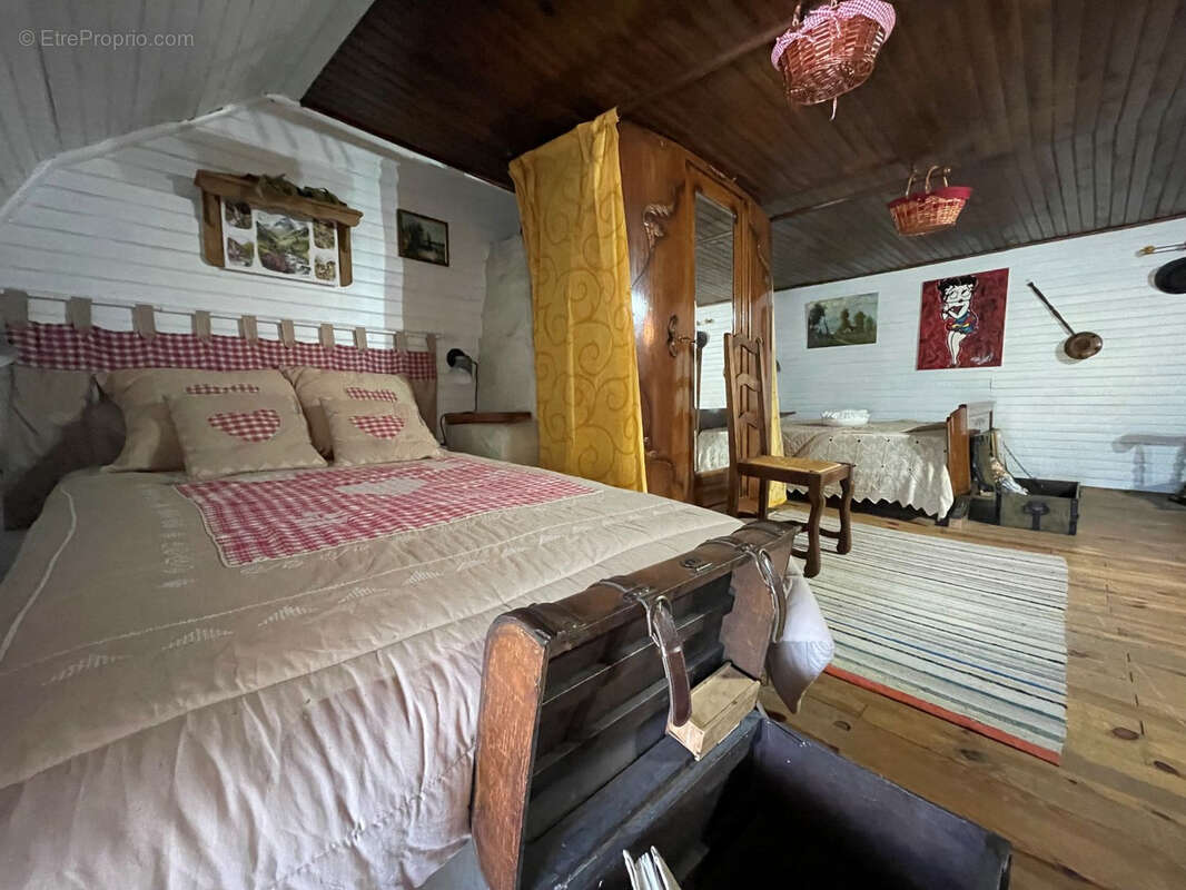 Jolie maison de campagne a saint-etienne de chomeil - photo 9