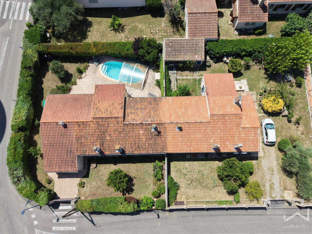 Maison à LAPALUD