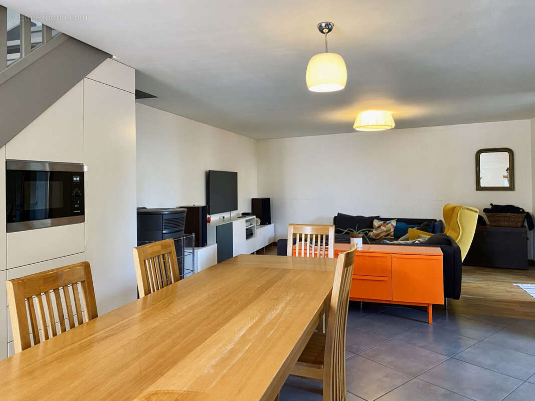 Maison en pierre rénovée 130 m2 avec toit-terrasse - Crozes-Hermitage. - photo 5