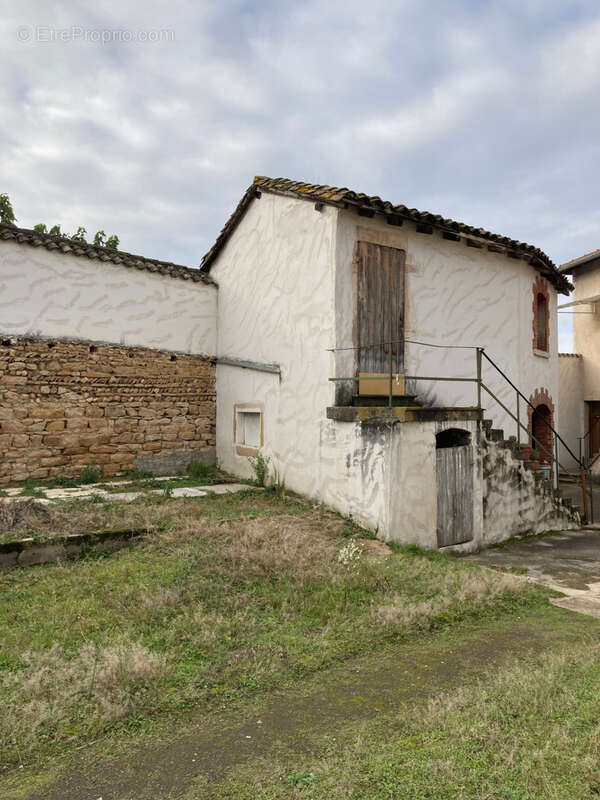 Maison à SAINT-GEORGES-DE-RENEINS