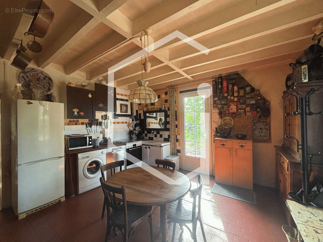 Maison à SURY-PRES-LERE