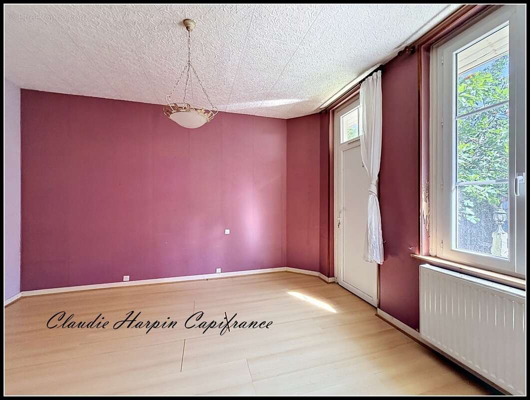 Maison à vendre 6 pièces PARTHENAY (79) - 4 Ch - parcelle d'environ 250 m² -proche centre ville - photo 14