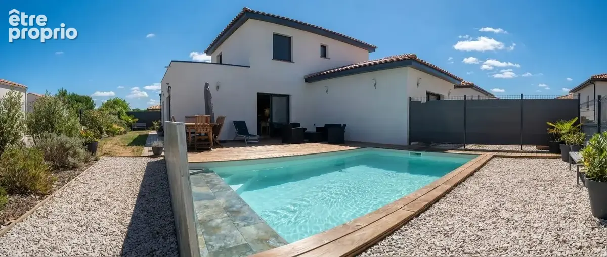 Maison à SAINTE-CROIX-DE-QUINTILLARGUES