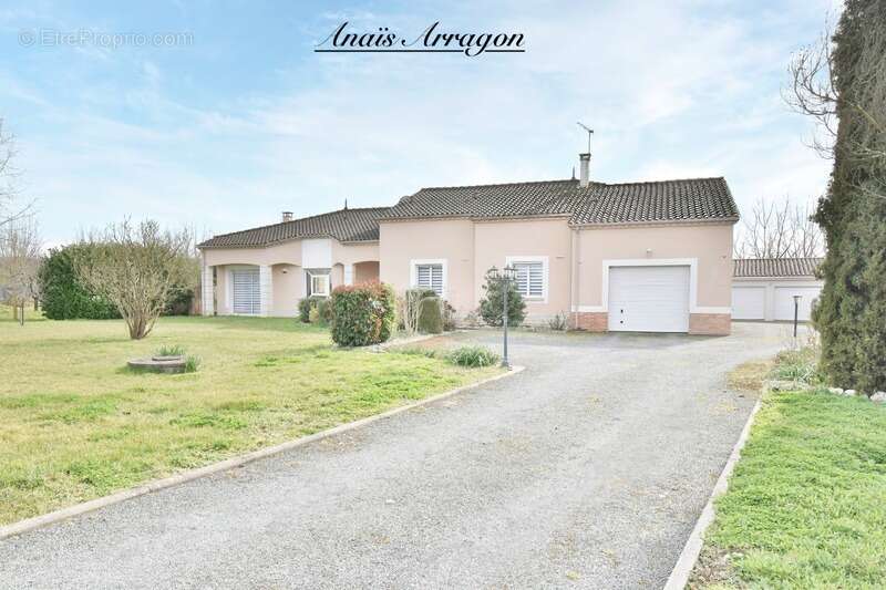 Maison de plain pied à SAINTE LIVRADE SUR LOT (47) - photo 2