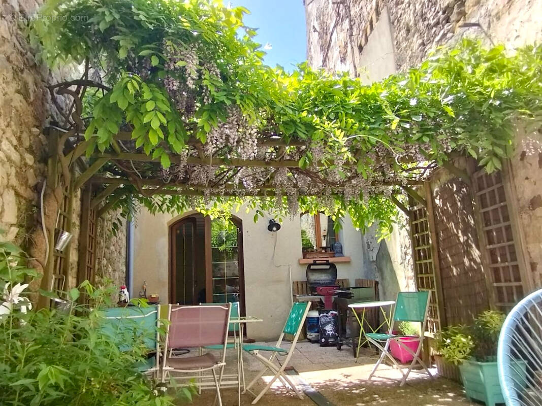 Maison à CORMEILLES-EN-VEXIN