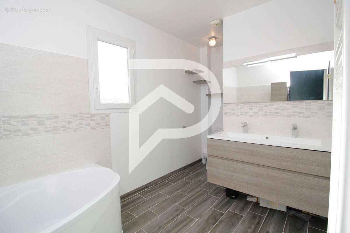 Maison à MARSILLARGUES