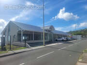 Commerce à VIEUX-FORT