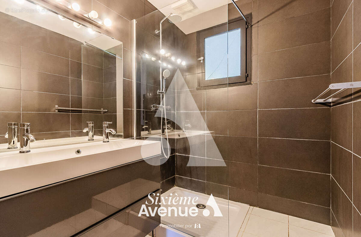 Maison à CHAZAY-D'AZERGUES