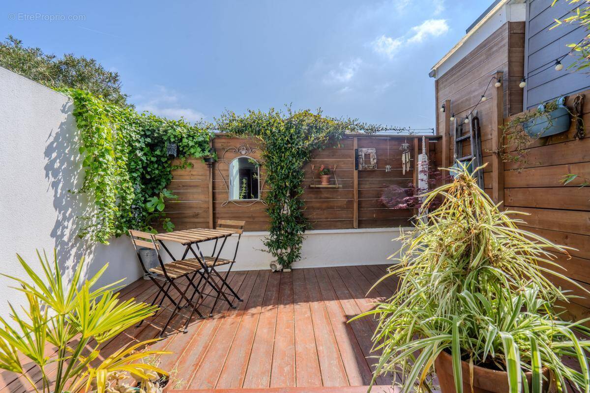 Appartement à BORDEAUX