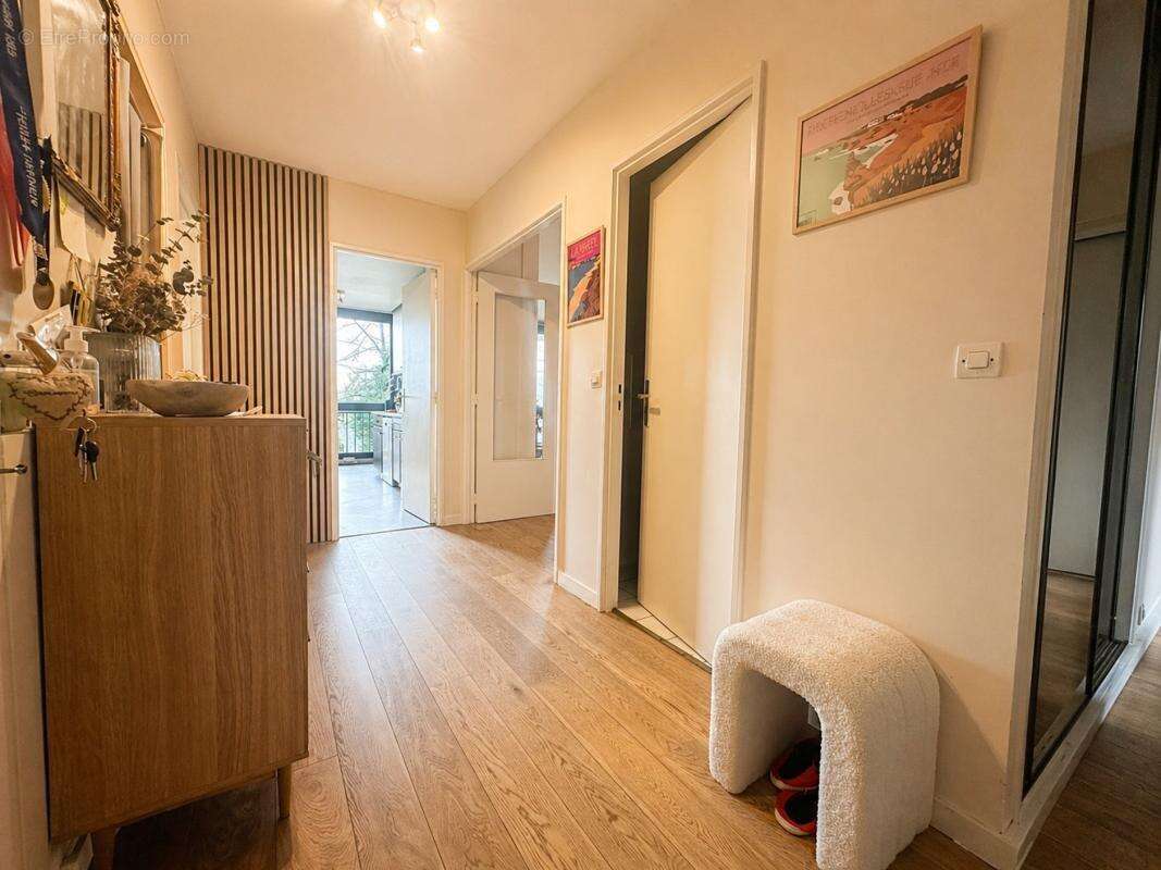 Appartement à GARCHES