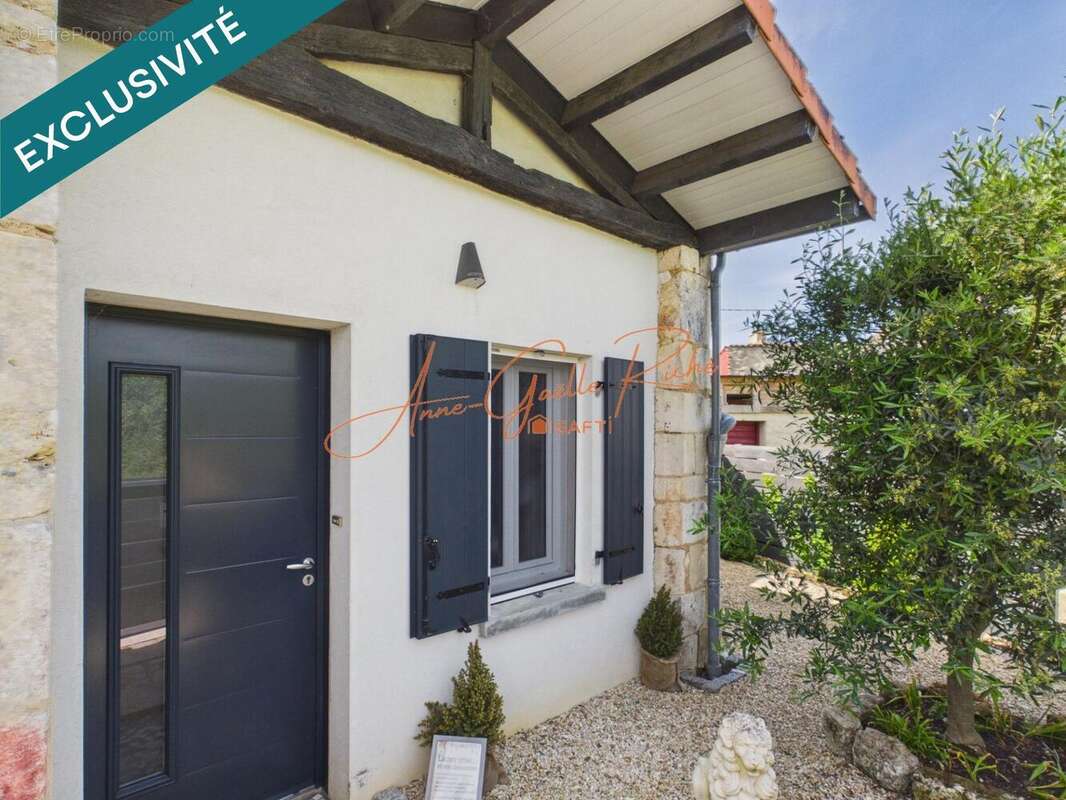 Photo 3 - Maison à BUSSAC-SUR-CHARENTE
