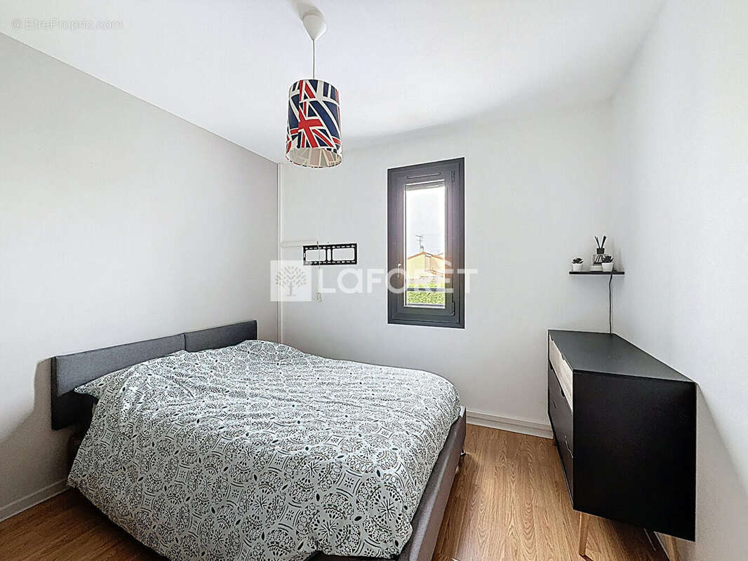 Maison à JASSANS-RIOTTIER