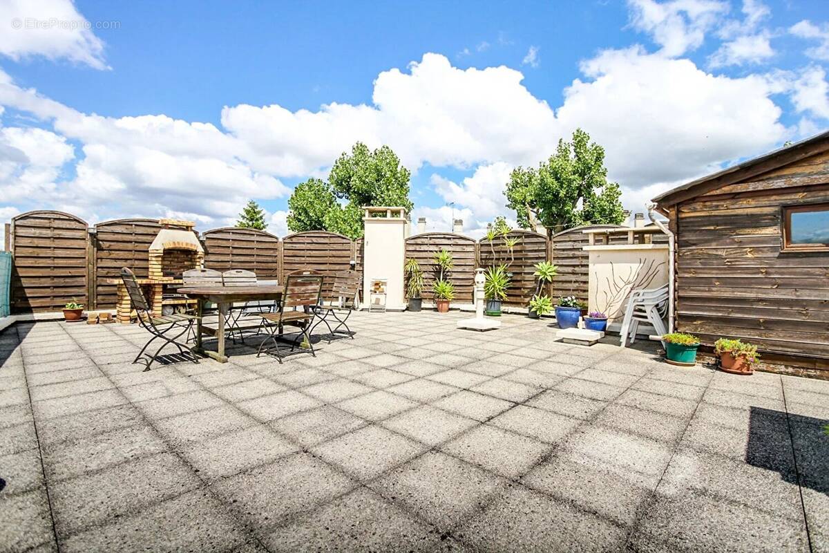 Appartement à CHATILLON