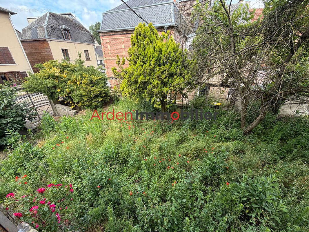 Maison spacieuse à vendre à Château-Porcien - Réf. 12827 - photo 11