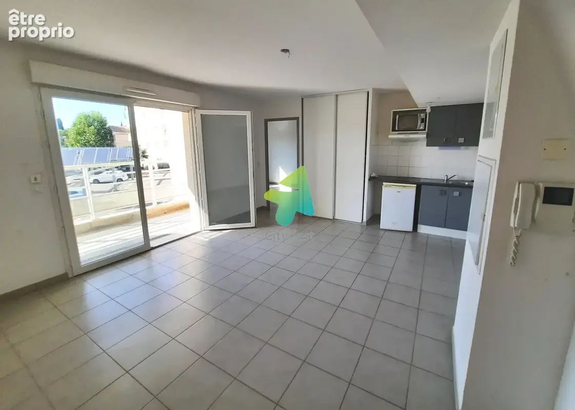 Type 2 avec loggia et parking à Narbonne - photo 2