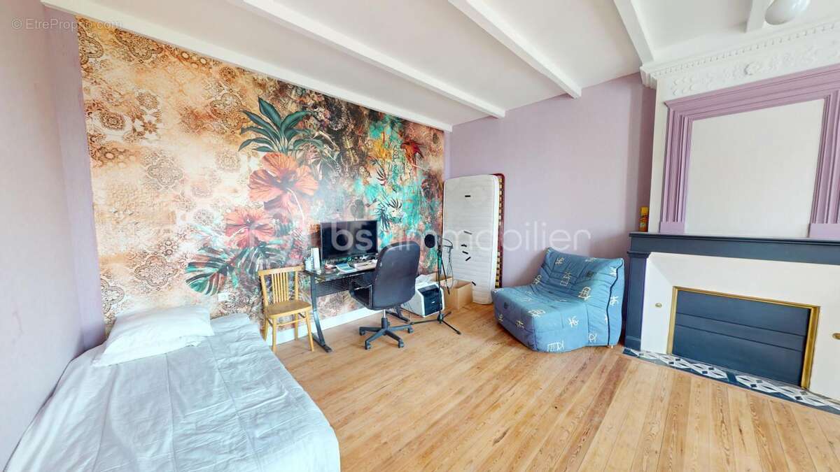 Maison à SAINT-CIERS-SUR-GIRONDE