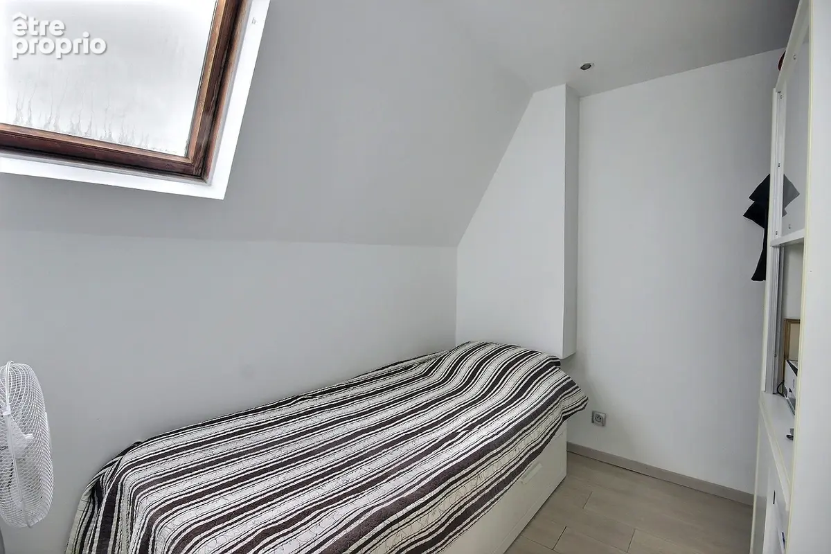 Appartement Courbevoie 3 pièce(s) 34.57 m2 - photo 12