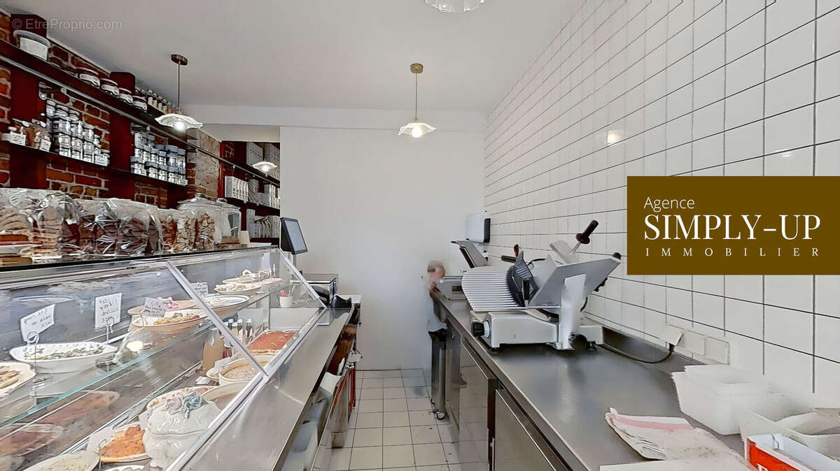 Commerce à PARIS-20E