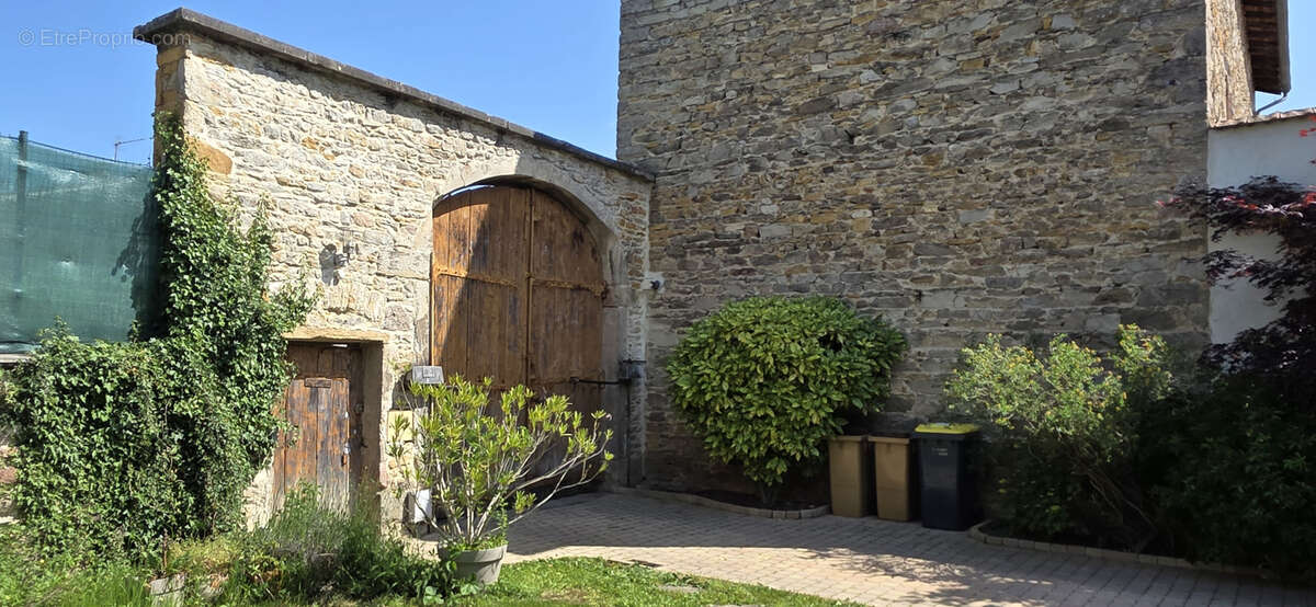Maison à CIVRIEUX-D'AZERGUES