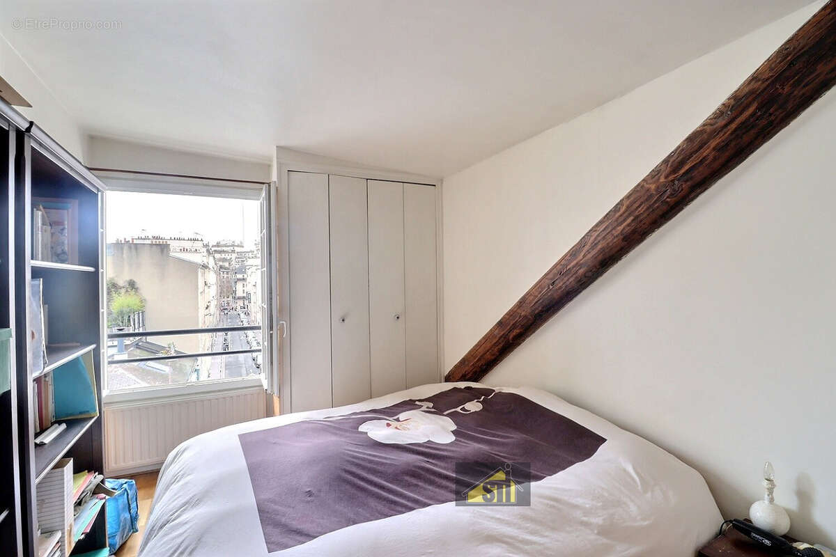 Appartement à PARIS-14E