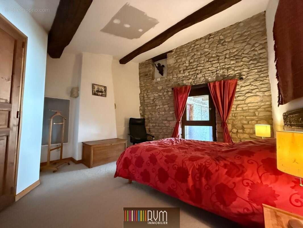 Maison à PRESSIAT