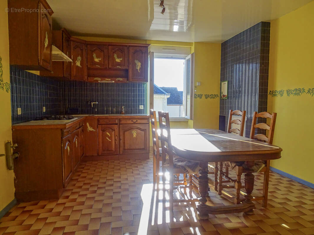 Maison à CHATRES-SUR-CHER