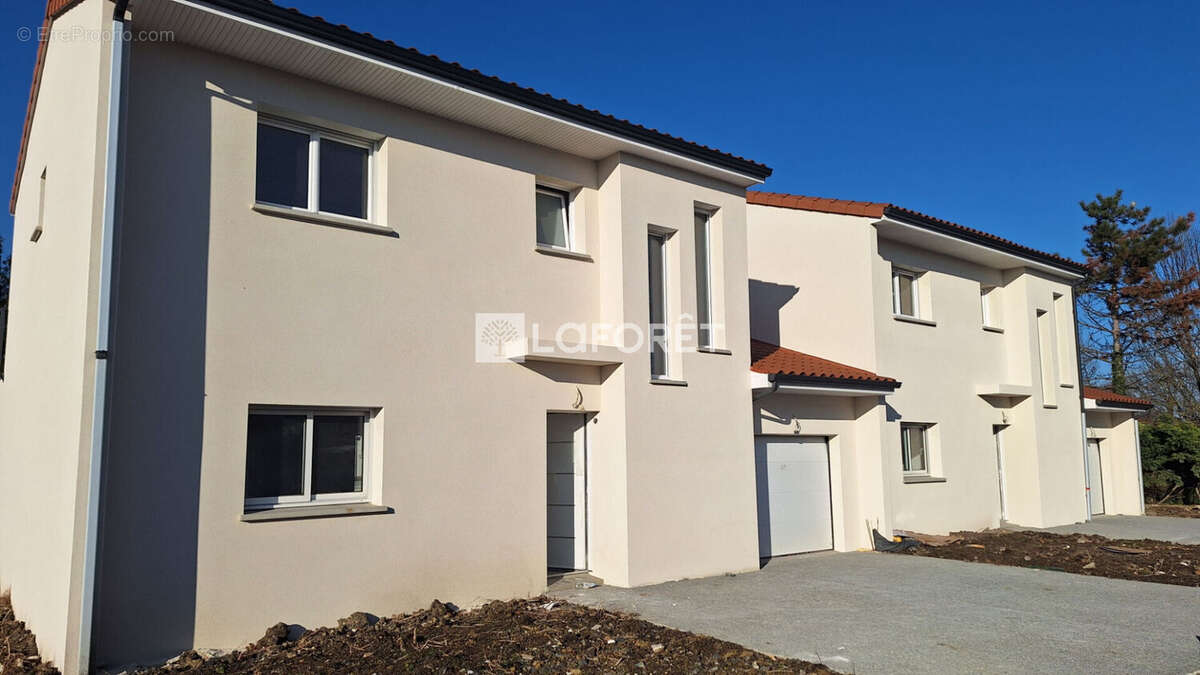 Maison à CLERMONT-FERRAND