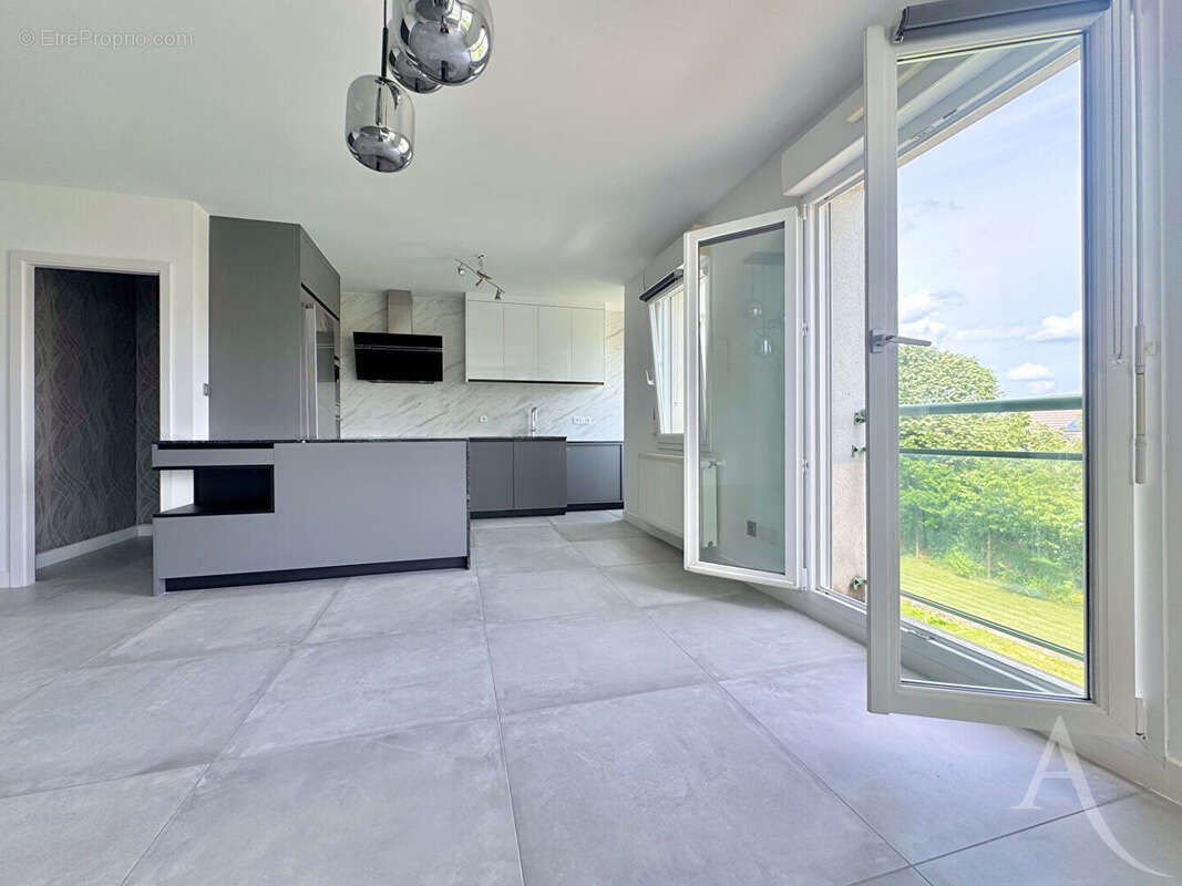 Magnifique Duplex T3 de 85,15 m² avec son garage + son parking + sa cave - photo 7