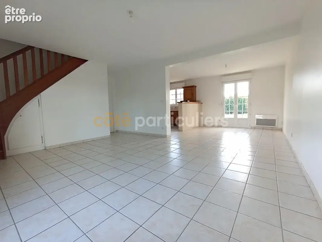 Maison moderne avec garage - photo 2