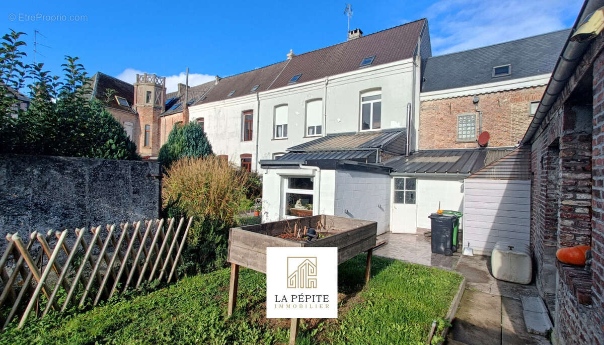 Maison à LE QUESNOY