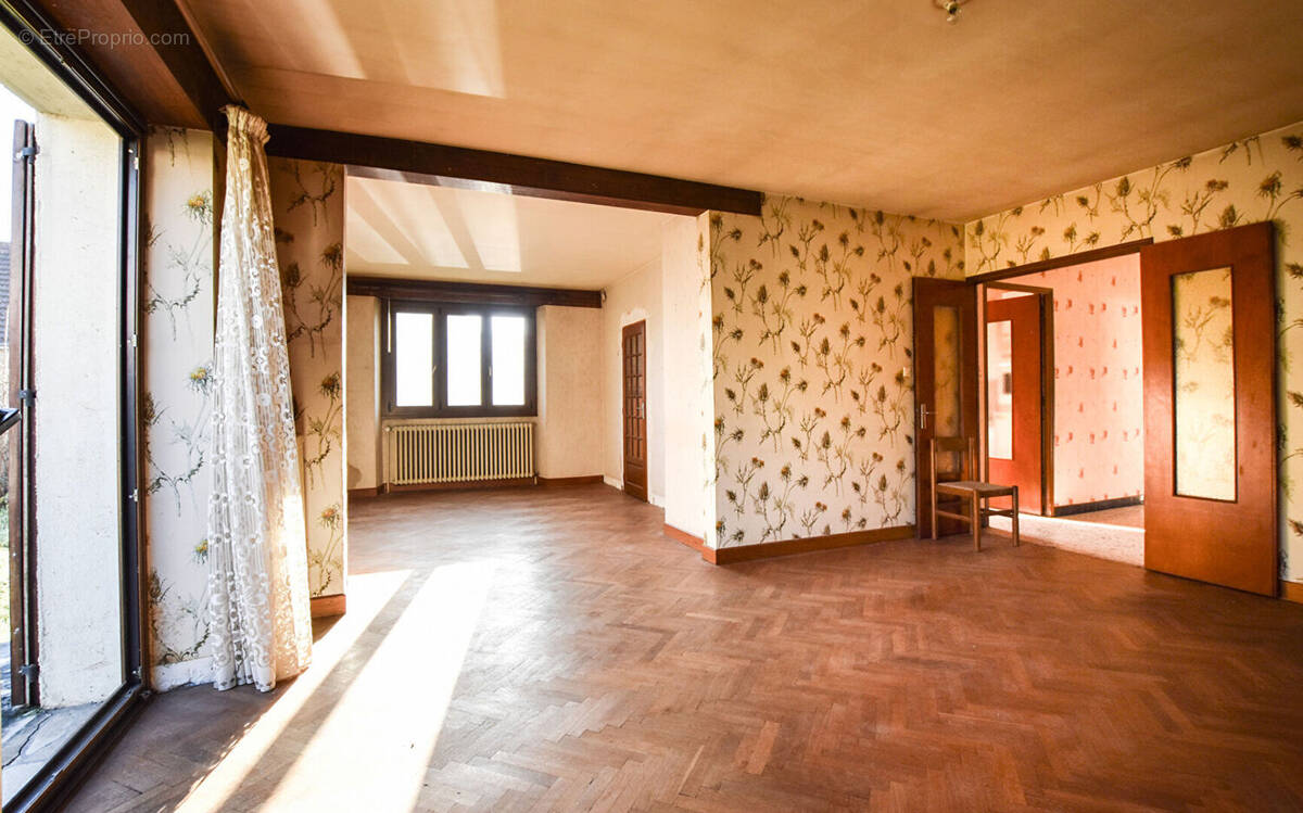 Maison à PELOUSEY