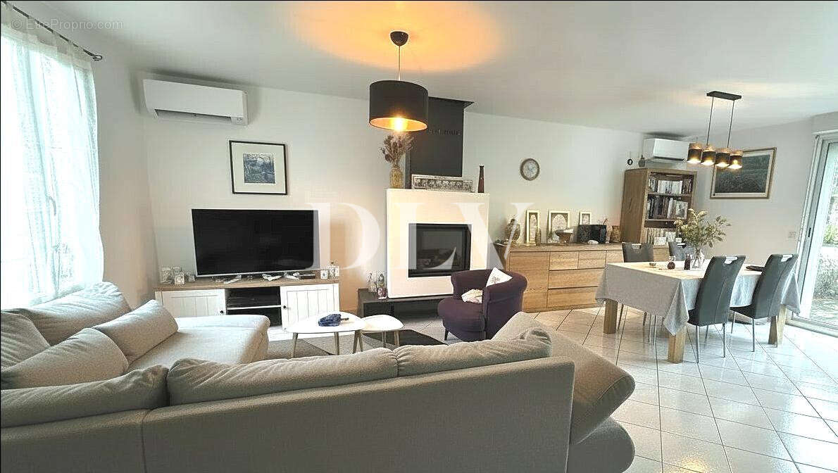 Maison à MORET-SUR-LOING