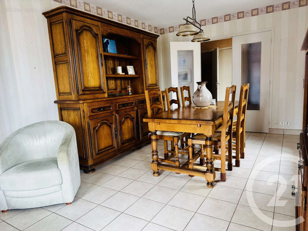 Maison à LE CREUSOT