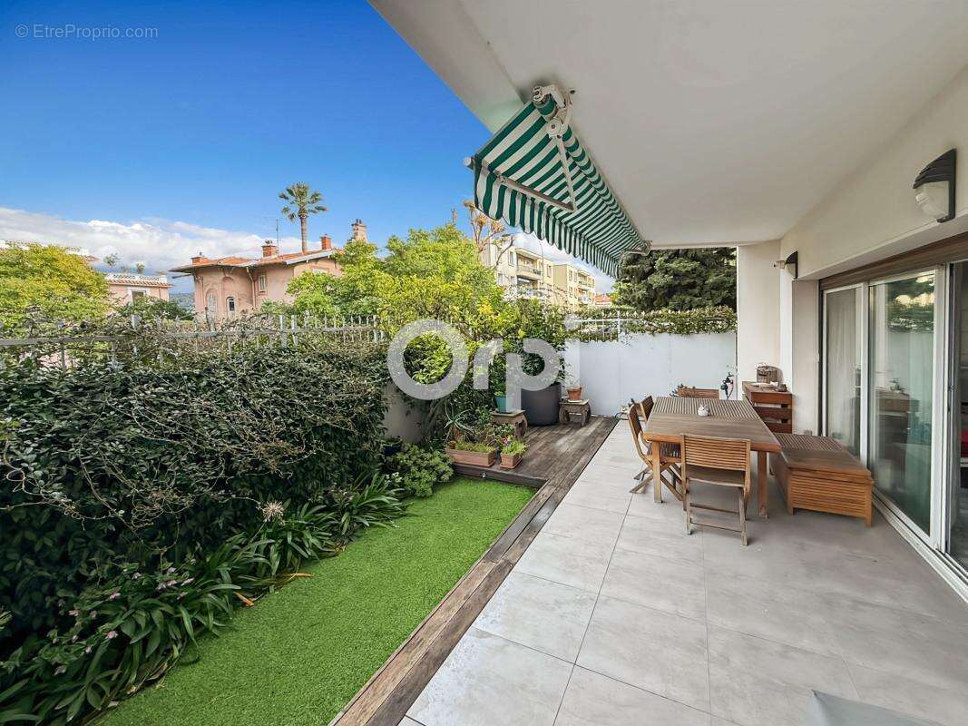 Appartement à NICE