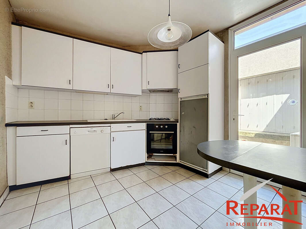 Appartement 105 m² à Brive-La-Gaillarde  - photo 3