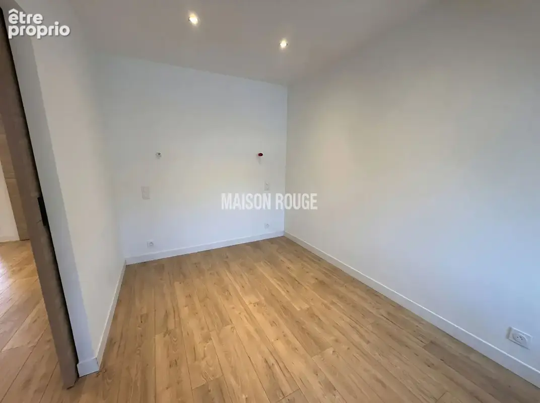 Appartement T2 entièrement rénové Centre-ville - photo 8